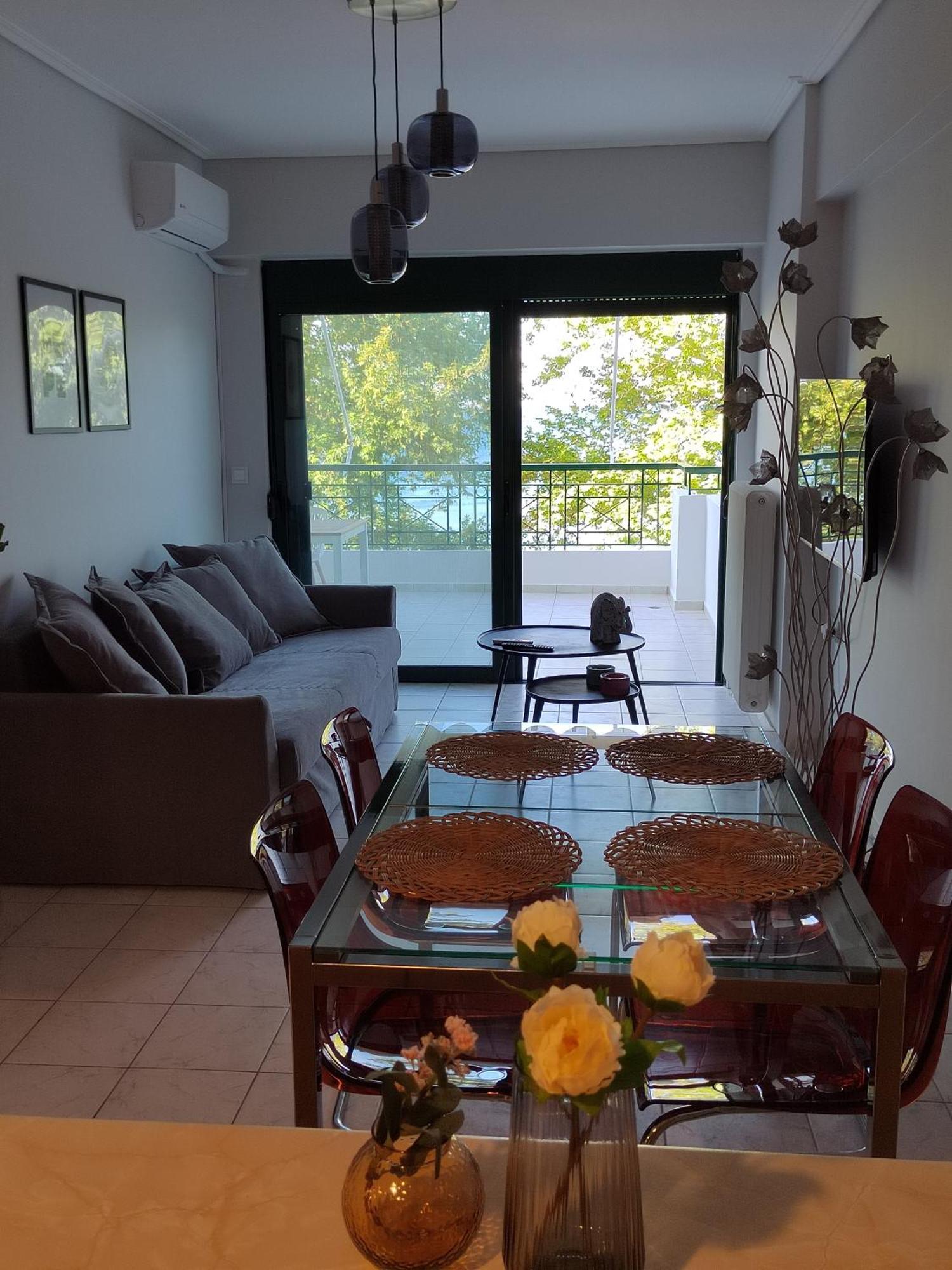 The Cozy Seaside Apartment Nafpaktos Extérieur photo