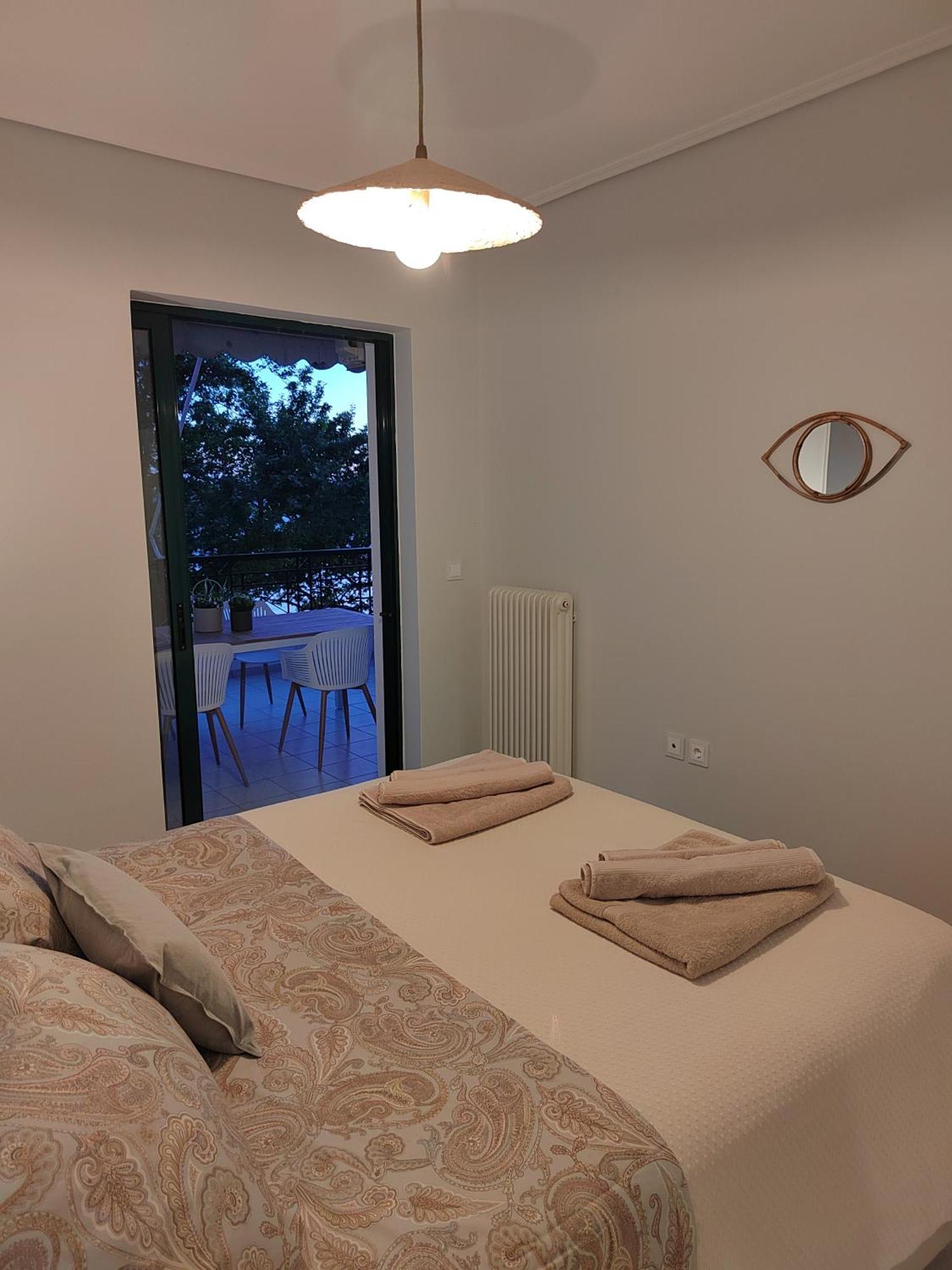The Cozy Seaside Apartment Nafpaktos Extérieur photo